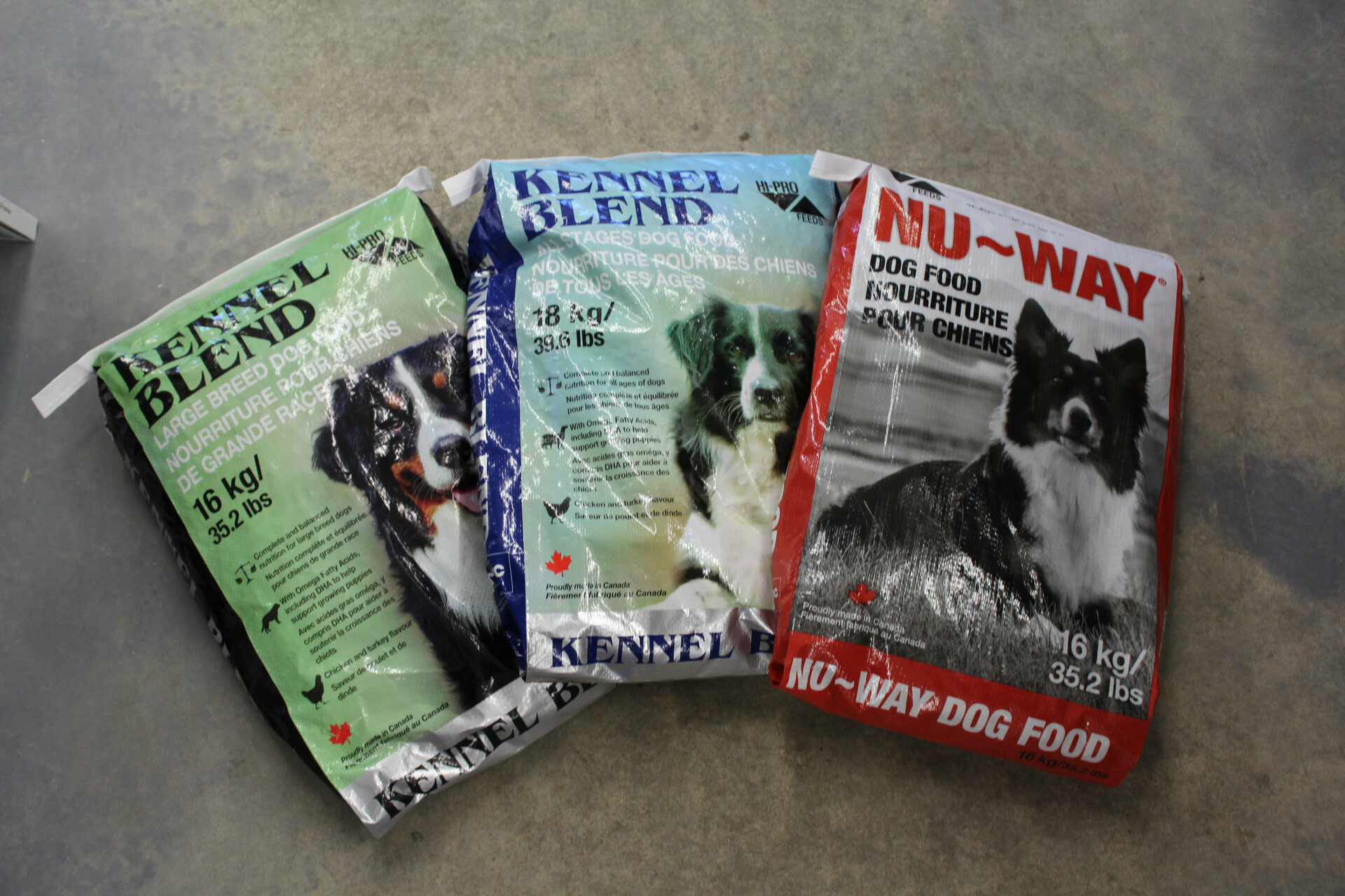 TROUW NUTRITION DOG FOOD